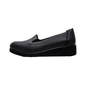 жіночі туфлі з натуральної шкіри чорного кольору на танкетці