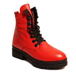 Жіночі шкіряні черевики яскраво- червоного кольору на натуральному хутрі