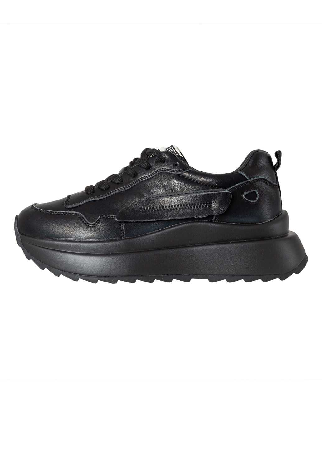 Весняні кросівки Lifexpert  чорного кольору з натуральної шкіри